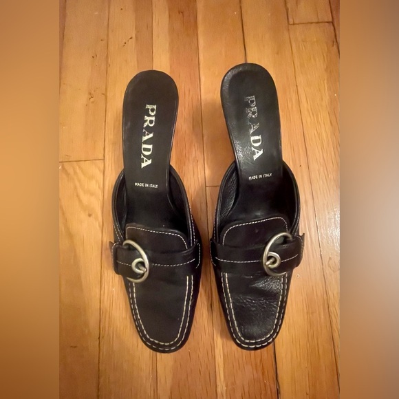 Prada Kitten Heel Black Leather Mules Size EU 37 1/2 preloved good condition - Picture 2 of 5